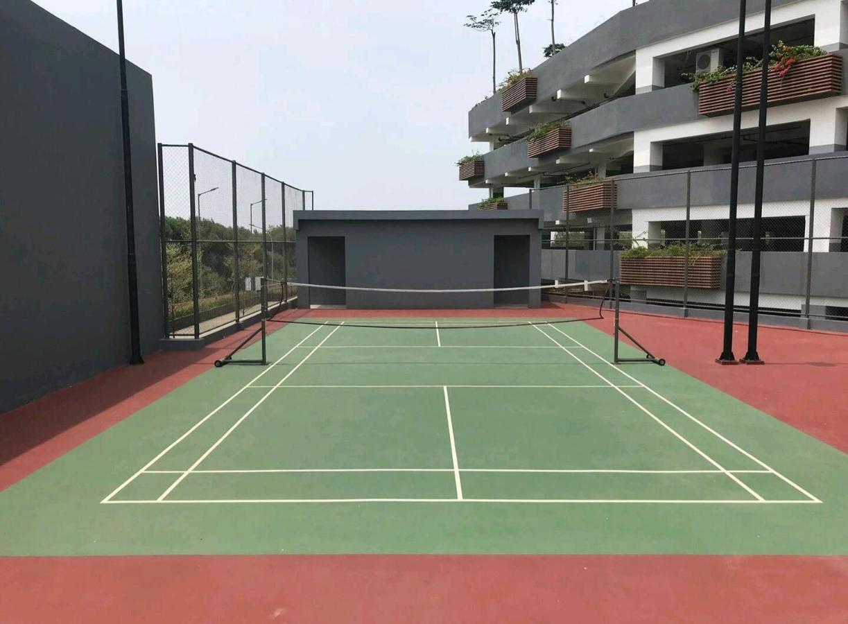 Studio Sea View Apartment At Gold Coast Pik By Mysweethome Jakarta Exterior foto
